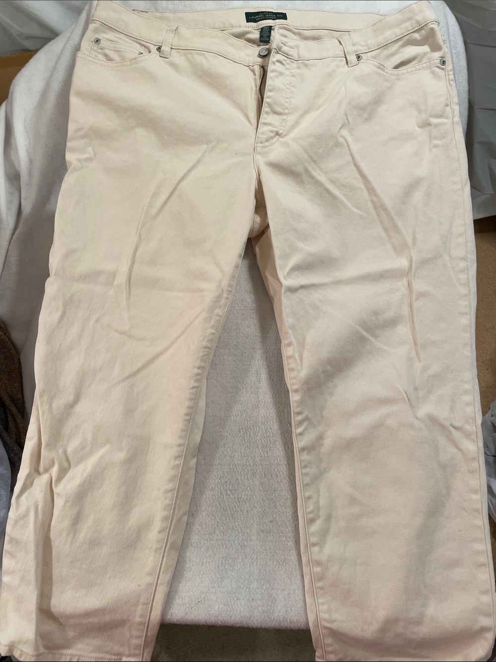 Ralph Lauren Cropped Ankle Pants in Light Beige